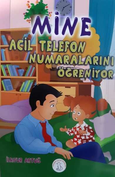 Mine Acil Telefon Numaralarını Öğreniyor