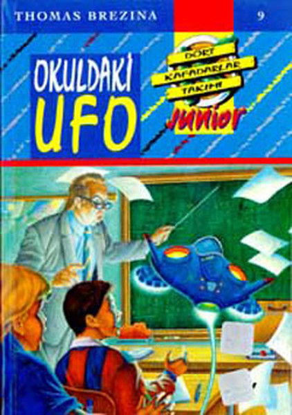 Küçük Dört Kafadarlar Takımı 9  Okuldaki ufo